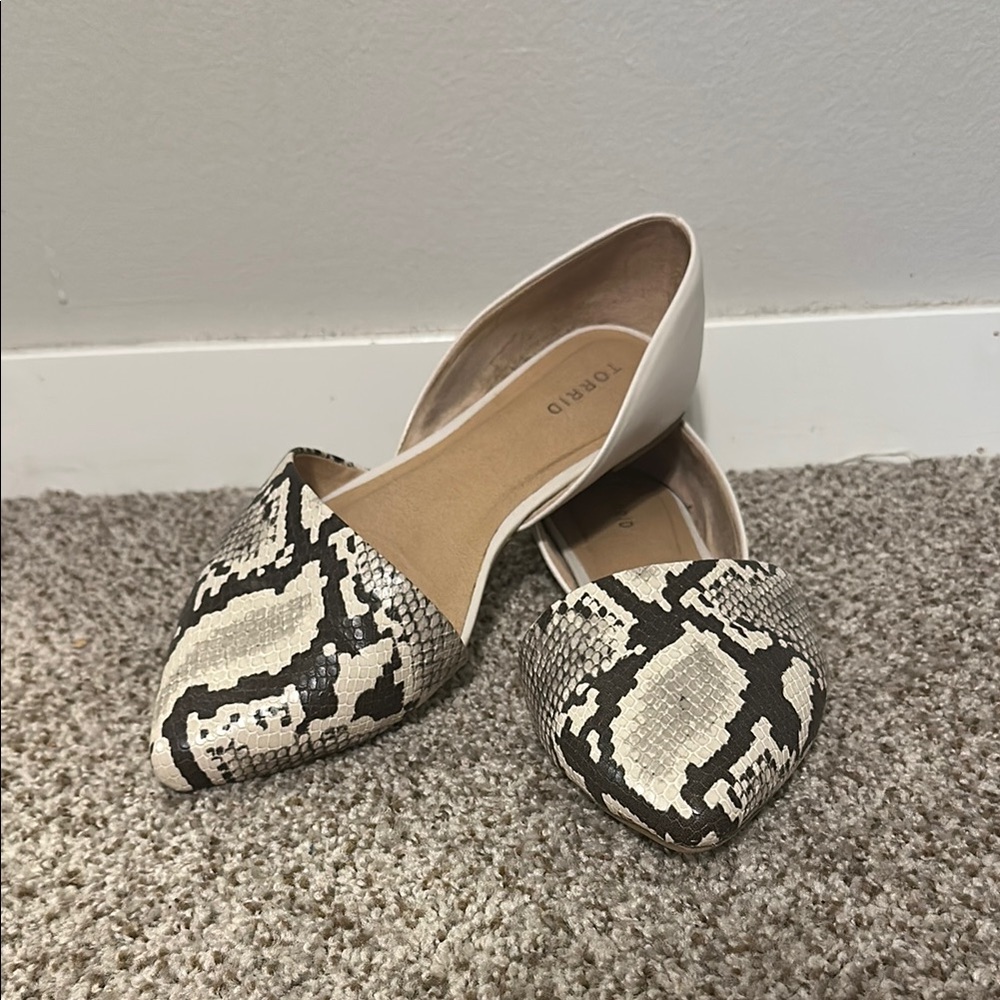 Torrid Black and White Snakeskin Flats